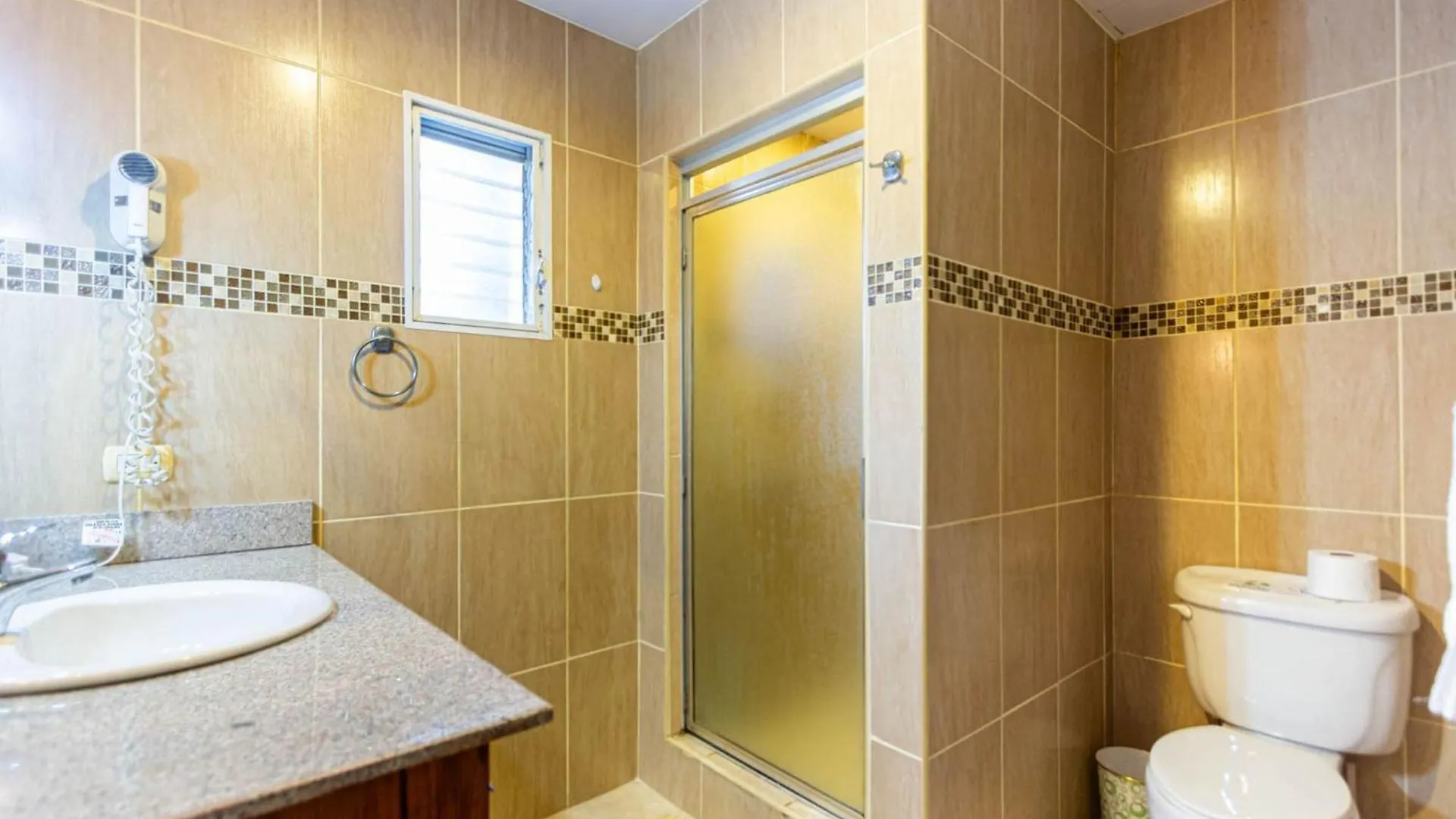 Sosúa Playa Alicia, Guest Friendly, Hispanola Sol - Best Location In Town הרפובליקה הדומיניקנית