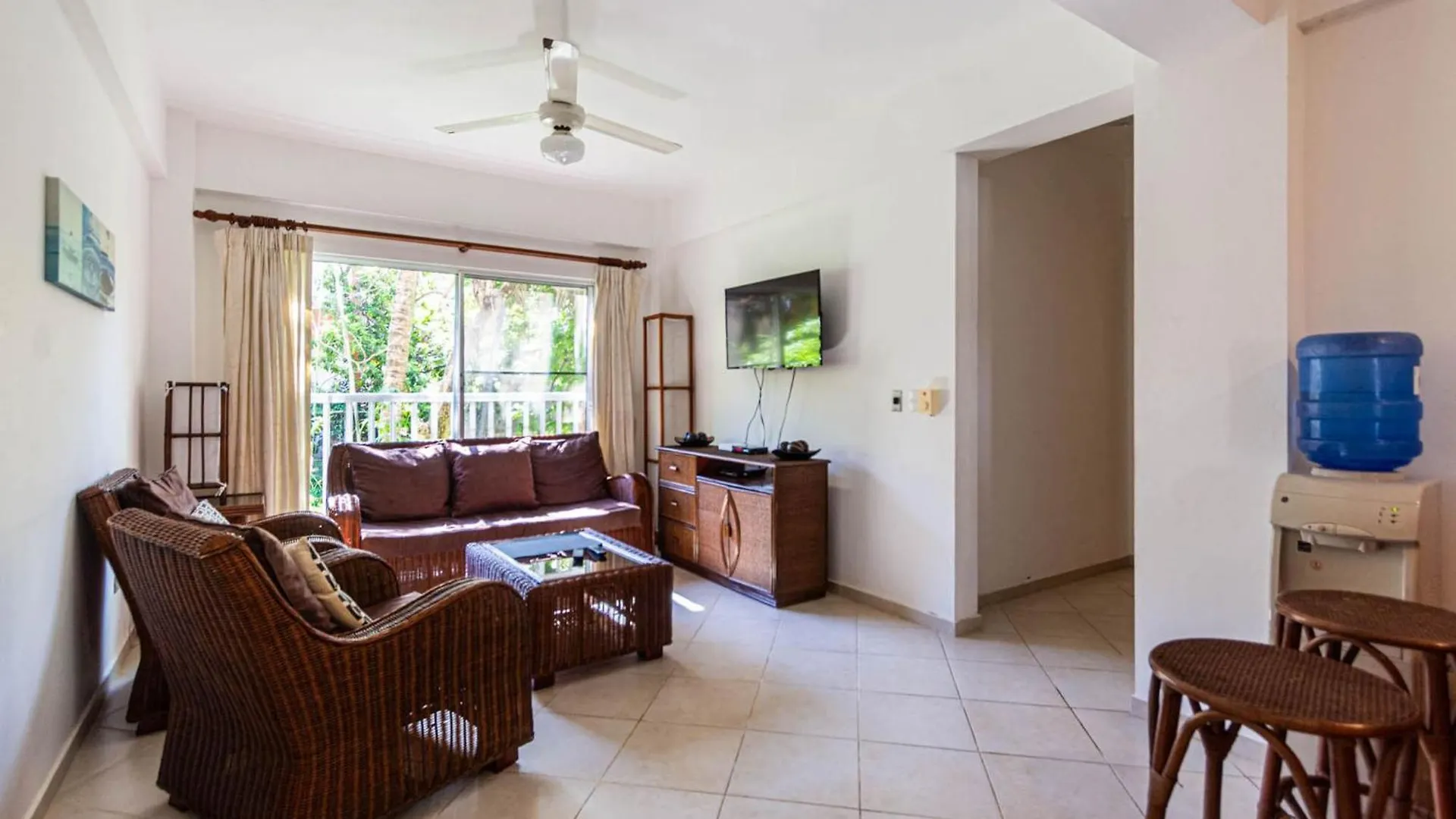 Sosúa Playa Alicia, Guest Friendly, Hispanola Sol - Best Location In Town הרפובליקה הדומיניקנית